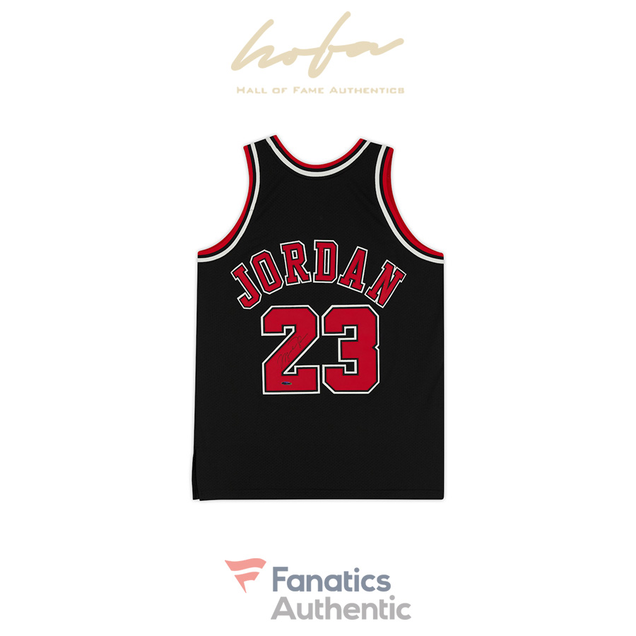 Michael Jordan Chicago Bulls Autographed Mitchell & Ness White Jersey -  Upper Deck